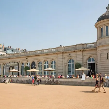 Appartamento In Mariakerke With Stunning Sea Views *