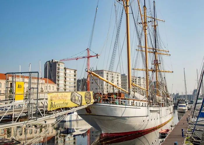 In Mariakerke With Stunning Sea Views * Ostend